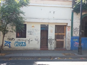 Casa en venta en Avenida Ricardo Cumming, Santiago - 3 dormitorios, 2 baños
