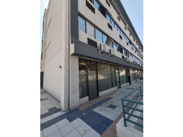 Oficina en arriendo mensual en Arriendo local interior metro manquehue (179040), Las Condes - 1 baño