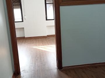 Oficina en venta en San Antonio/Moneda - Metro Universidad de Chile, Santiago - 1 dormitorio, 1 baño