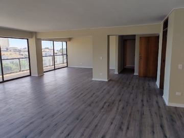 Departamento en venta en san martin, Viña del Mar - 4 dormitorios, 4 baños