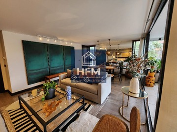 Departamento en arriendo mensual en Av. Américo Vespucio 650, Las Condes - 3 dormitorios, 3 baños