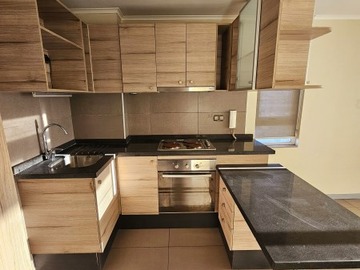 Departamento en arriendo mensual en Arriendo en moneda esquina tucapel jimenez, Santiago - 2 dormitorios, 1 baño