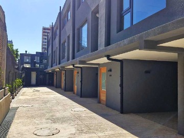 Casa en venta en Espaciosa Vivienda con Jardín y Terraza (144854), Ñuñoa - 3 dormitorios, 3 baños