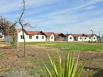 Casa en venta en Condominio los parrales, Colina - 6 dormitorios, 4 baños