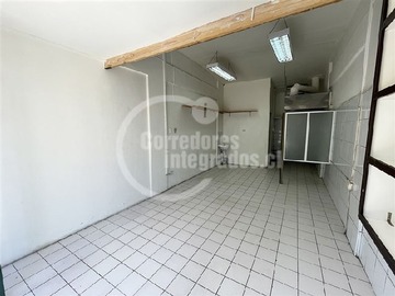 Local Comercial en arriendo mensual en Cristobal Colón - Paul Harris, Las Condes - 1 baño