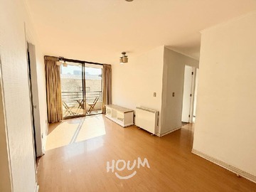 Departamento en venta en Avenida Portugal, Santiago, Región Metropolitana de Santiago 8320000, Chile, Santiago - 3 dormitorios, 2 baños