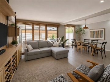 Casa en venta en Jose de Moraleda / Alonso de Camargo, Las Condes - 3 dormitorios, 3 baños