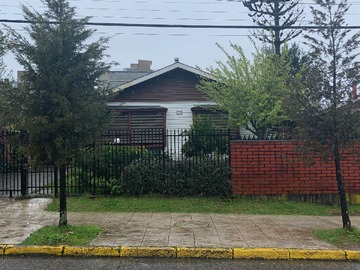 Casa en venta en Los Alerces 40, Valdivia - 4 dormitorios, 2 baños