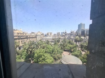 Oficina en arriendo mensual en PHILLIPS 8 privados 4 amplias salas, 8 baños en 502 m2, Santiago - 8 dormitorios, 8 baños