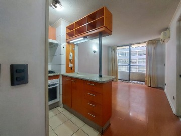 Departamento en arriendo mensual en Amunátegui 573, Santiago - 1 dormitorio, 1 baño
