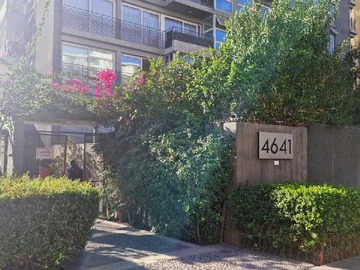 Departamento en venta en Luminoso y Amplio en el Corazón Urbano (150529), Macul - 1 dormitorio, 1 baño