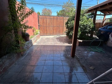 Casa en venta en Avenida perú, La Florida - 3 dormitorios, 3 baños