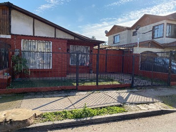 Casa en venta en Vendo amplia casa en maipu (169879), Maipú - 3 dormitorios, 2 baños