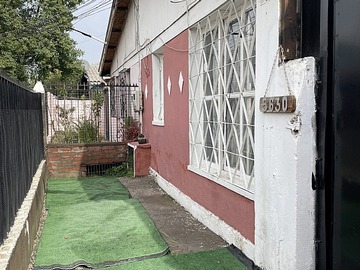 Casa en venta en Población juanita aguirre, Conchalí - 2 dormitorios, 1 baño