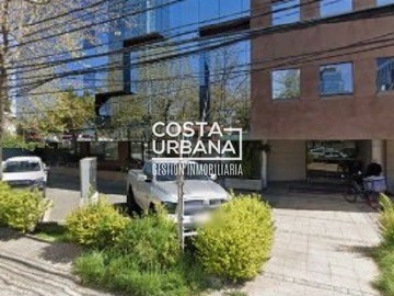 Oficina en arriendo mensual en Avenida Santa María, Providencia - 3 baños