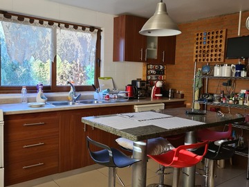 Casa en venta en Mirador de Nogales, Machalí - 4 dormitorios, 4 baños
