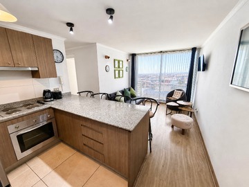 Departamento en arriendo mensual en Iluminado y Amoblado 2D-2B-2B Estacionamiento los Placeres - 2 dormitorios, 2 baños