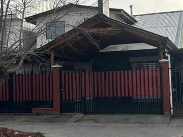 Casa en arriendo mensual en Villa Doña Florencia, Talca - 3 dormitorios, 2 baños