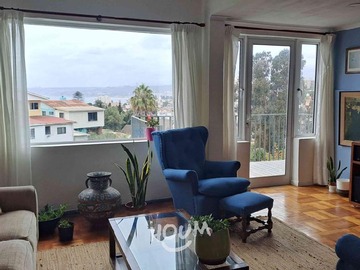 Casa en venta en Calle Quince, Viña del Mar - 5 dormitorios, 4 baños