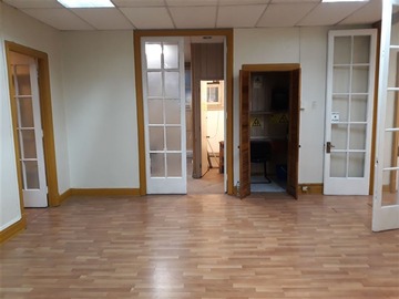 Oficina en venta en Plaza de Armas, Santiago - 6 dormitorios, 4 baños