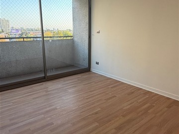 Departamento en arriendo mensual en Luis Valenzuela Aris 3220, Macul - 2 dormitorios, 2 baños