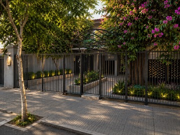 Oficina en arriendo mensual en Antonio Varas 1633, Providencia - 1 dormitorio, 3 baños