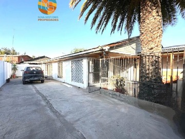 Casa en venta en Casa con terreno de 500 m2 total, La Florida - 3 dormitorios, 1 baño