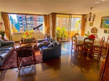 Departamento en venta en Colegio San Ignacio El Bosque, Providencia - 4 dormitorios, 3 baños