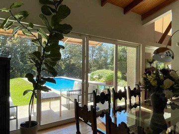 Casa en venta en Increible Casa en Los Angeles (171575), Los Ángeles - 7 dormitorios, 6 baños