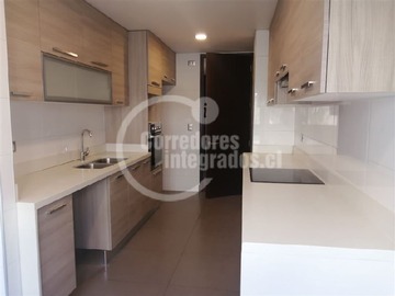Departamento en venta en Portal La Dehesa / El Tranque, Lo Barnechea - 4 dormitorios, 4 baños
