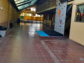Local Comercial en arriendo mensual en Manuel Rengifo 11599, La Florida - 20 dormitorios, 20 baños