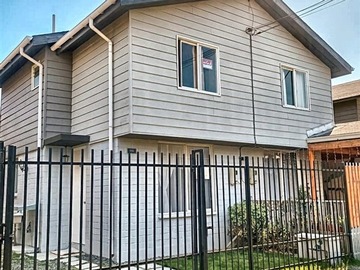 Casa en venta en Raul Santis con San Jose, Linares - 2 dormitorios, 1 baño
