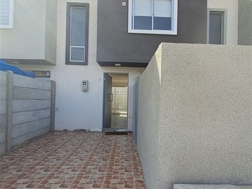 Casa en venta en eloisa poppe 1163, Coquimbo - 3 dormitorios, 2 baños