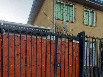 Casa en arriendo mensual en Propiedad en Arriendodedal de Oro Sector Quinta Etapa Larapinta - 3 dormitorios, 1 baño