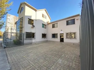 Departamento en arriendo mensual en Casa Comercial, Viña del Mar, Barrio Poniente - 7 dormitorios, 4 baños
