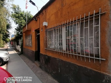Casa en venta en Padre Lorenzo Eiting, Quinta Normal - 7 dormitorios, 3 baños