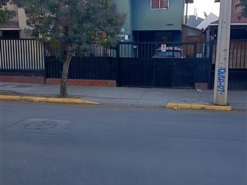 Casa en venta en Avenida portales, San Bernardo - 4 dormitorios, 2 baños