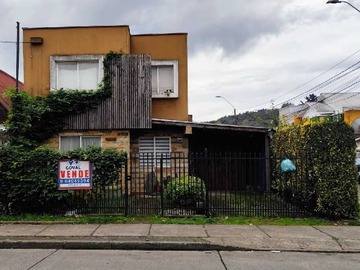 Casa en venta en Se vende casa esquina en villa san andres (96293), Temuco - 4 dormitorios, 2 baños