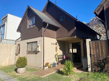 Casa en venta en Moderna Vivienda con Espacios Luminosos (173792), Concepción - 3 dormitorios, 2 baños