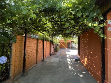 Casa en venta en Los notros, Chillán - 3 dormitorios, 2 baños