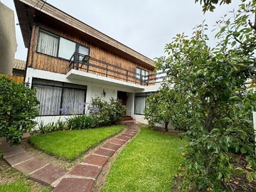 Casa en venta en Oriente, Viña del Mar - 3 dormitorios, 3 baños