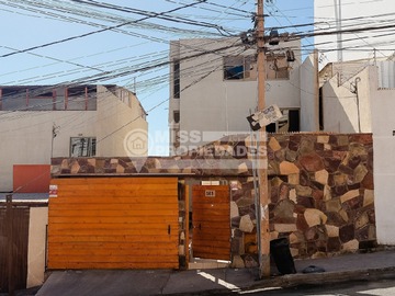 Casa en venta en guillermo deisler 161, Antofagasta - 5 dormitorios, 4 baños