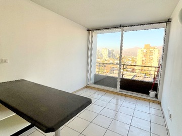 Departamento en venta en Lord Cochrane 1dorm + estacionamiento (72528), Santiago - 1 dormitorio, 1 baño