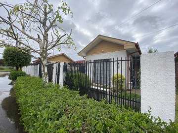 Casa en venta en A pasos del Outlet Vivo, Chillán - 3 dormitorios, 2 baños