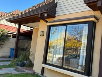 Casa en venta en Sector Oriente Parque del Sol, Talca - 5 dormitorios, 2 baños