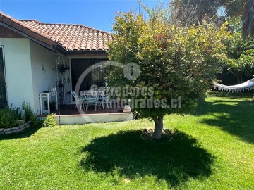 Parcela en venta en Estero Guirivilo, Santa Cruz , Colchagua, Santa Cruz - 4 dormitorios, 3 baños