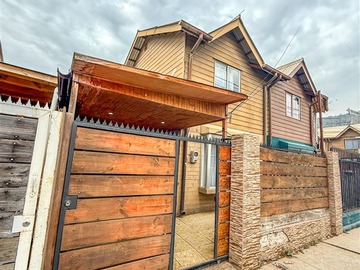 Casa en venta en Las brisas del maipo con lago tranquilo, Puente Alto - 3 dormitorios, 1 baño