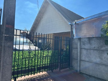 Casa en venta en Los Ángeles, Los Ángeles - 2 dormitorios, 1 baño