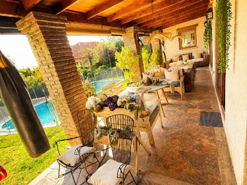 Casa en venta en 6d/5b San carlos preciosa, gran quincho (179804), Las Condes - 6 dormitorios, 5 baños