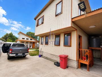 Casa en venta en 29 De Enero, Quintero, Valparaíso 2490000, Chile, Quintero - 4 dormitorios, 2 baños